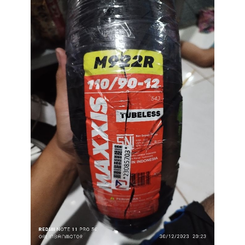 Maxxis 110/90-12 Tubles/Ban Luar Maxxis New Scoopy/Ban Maxxis Belakang New Genio/Ban Maxxis Ring 12 