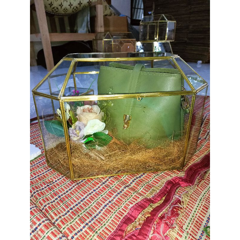 

set box hantaran pernikahan/ box terarium