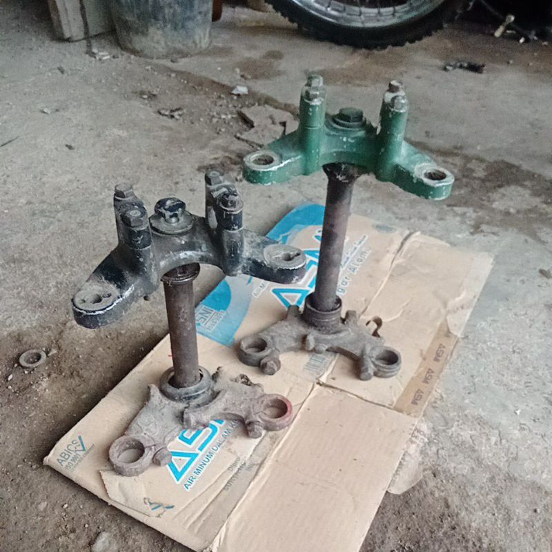 segitiga Suzuki a100 original