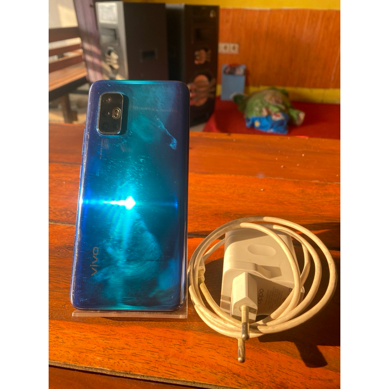 vivo v19 ram 8/128 hp+cas