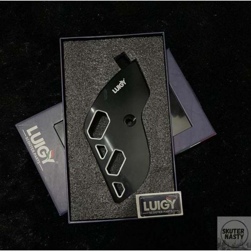 COVER SHOCK LUIGY BLACK SERIES