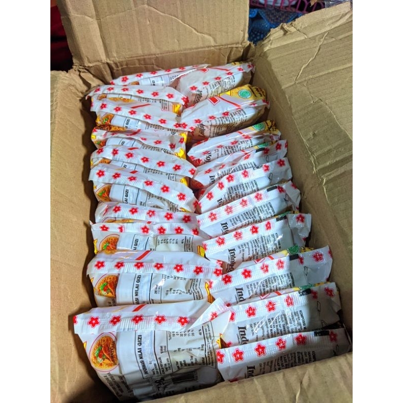 

Mie Goreng sakura 1 dus isi 40 pcs