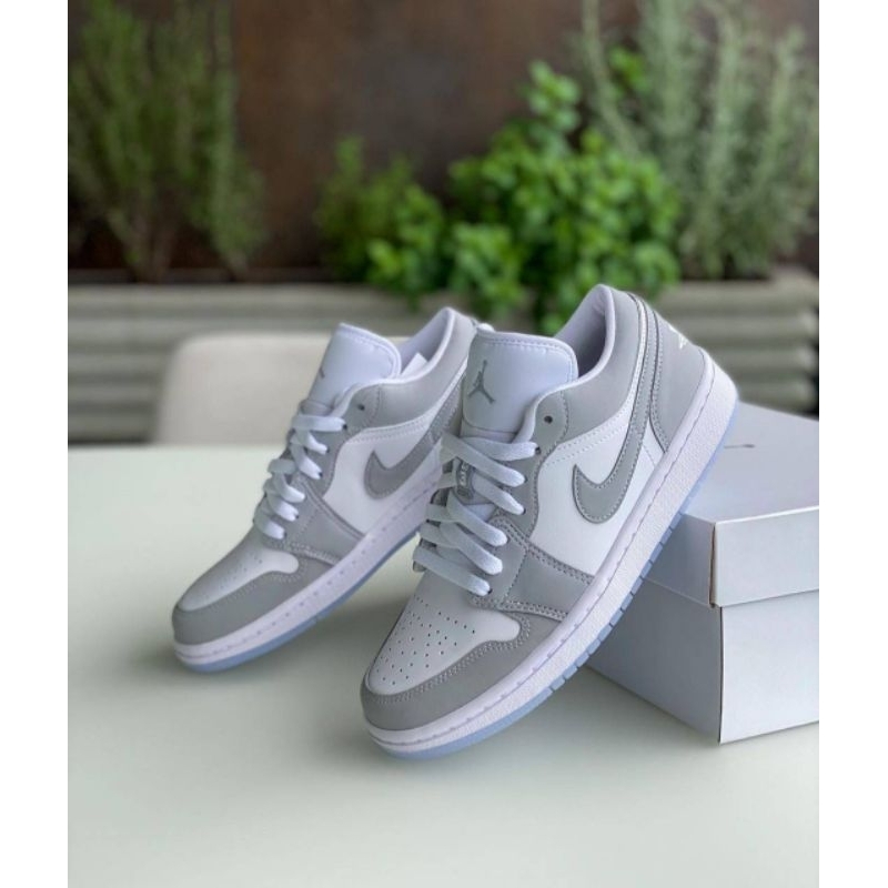Sepatu Nike Air Jordan 1Low wolf Grey