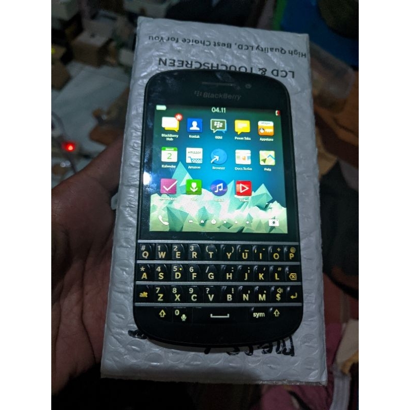 blackberry Q10 minus