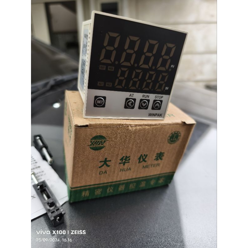 Termo kontrol/Thermo controle Digital, temperature controle XMTD-7511. Set temp.-50~1350C