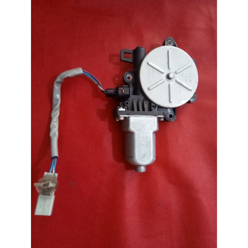 Dinamo power window Mitsubishi Lancer CK 4 kiri depan