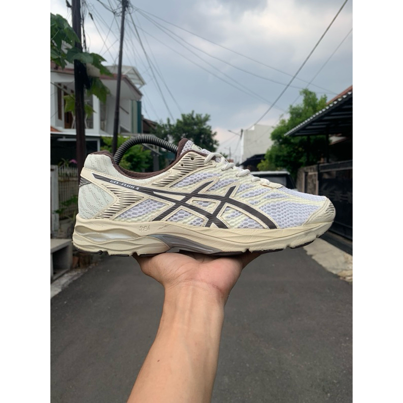 Asics Gel-Flux 4