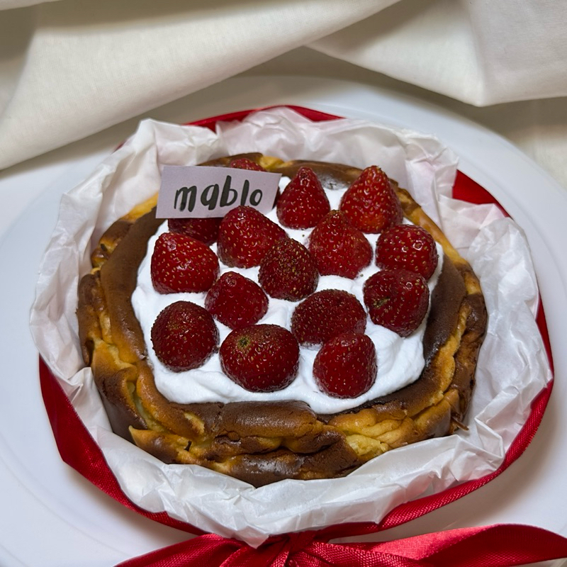 

Basque Burnt Cheesecake Whole Cake (Bebas Gula)
