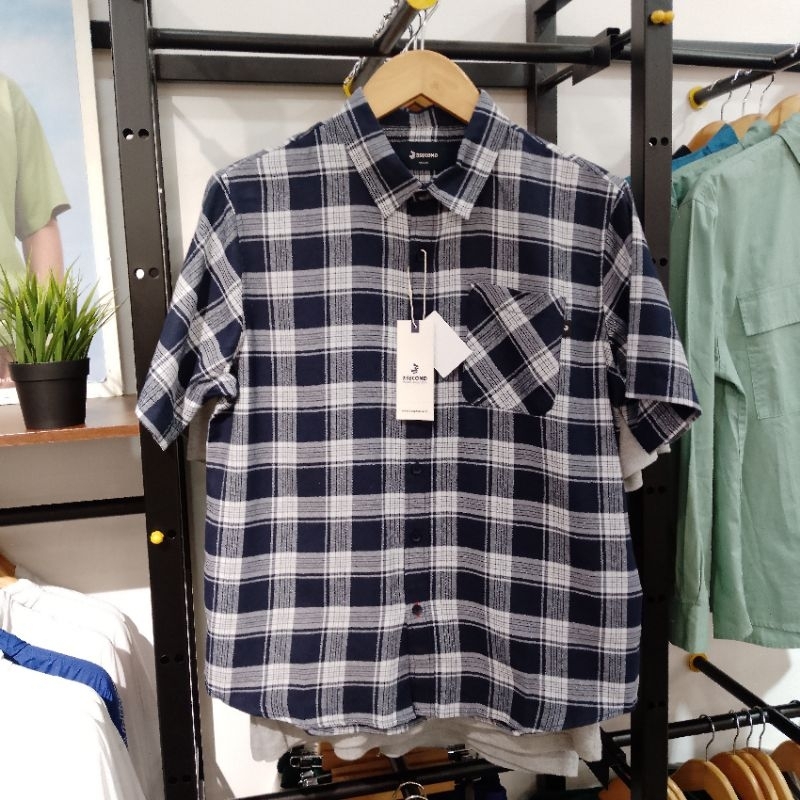 3Second Kemeja Flannel Pendek Pria Slim Fit 101024 Original