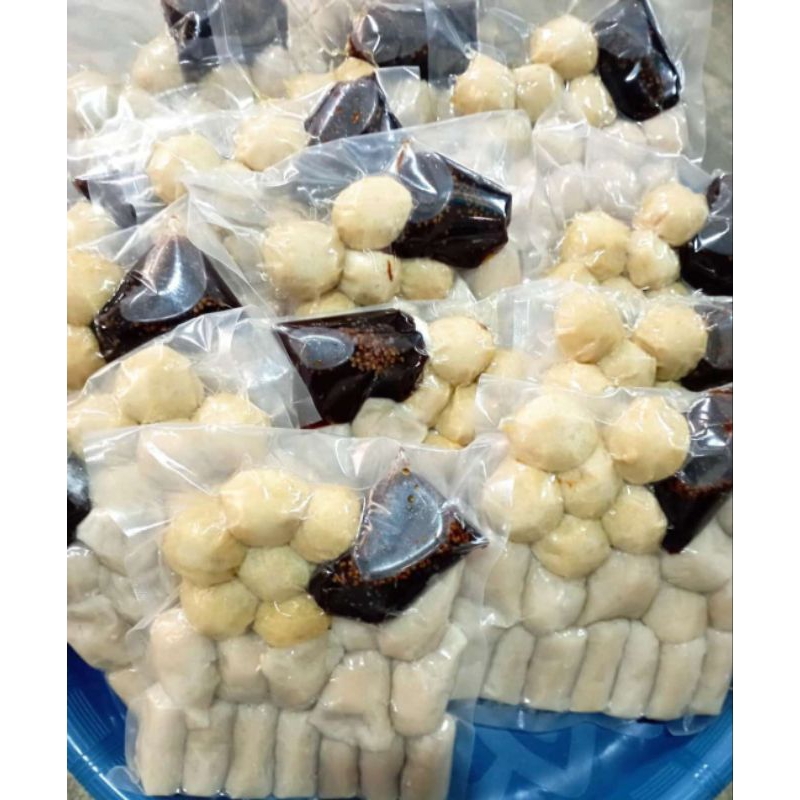 

PEMPEK FROZEN IKAAN KAKAP ISI 20PCS FREE CUKO