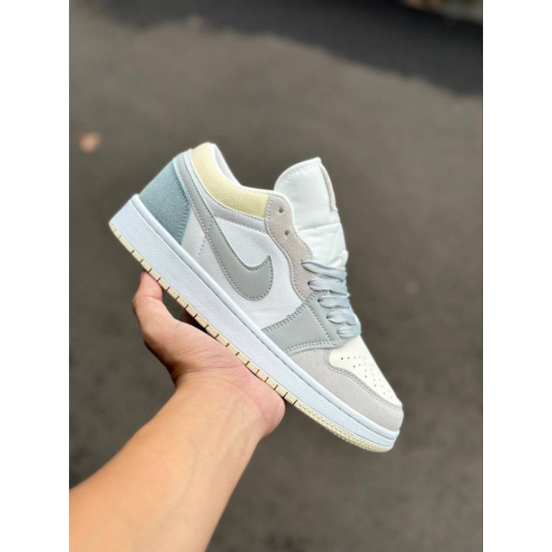 Nike Air Jordan Low Paris Grey Premium