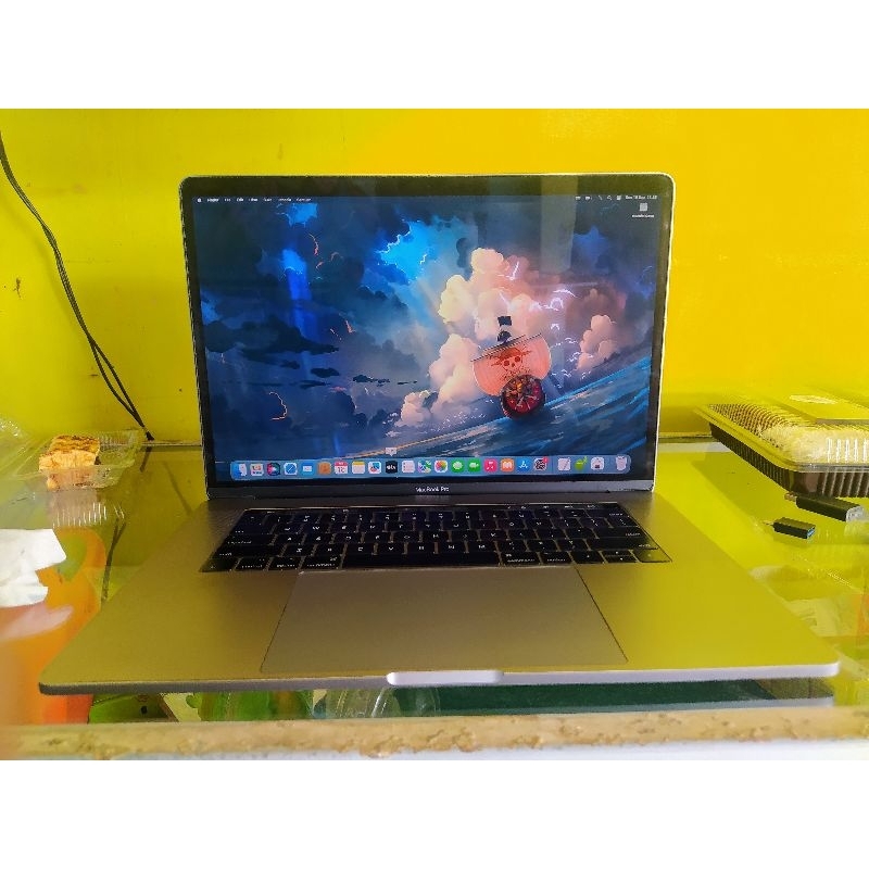 Macbook Pro 2017 Space Grey 15 Inch