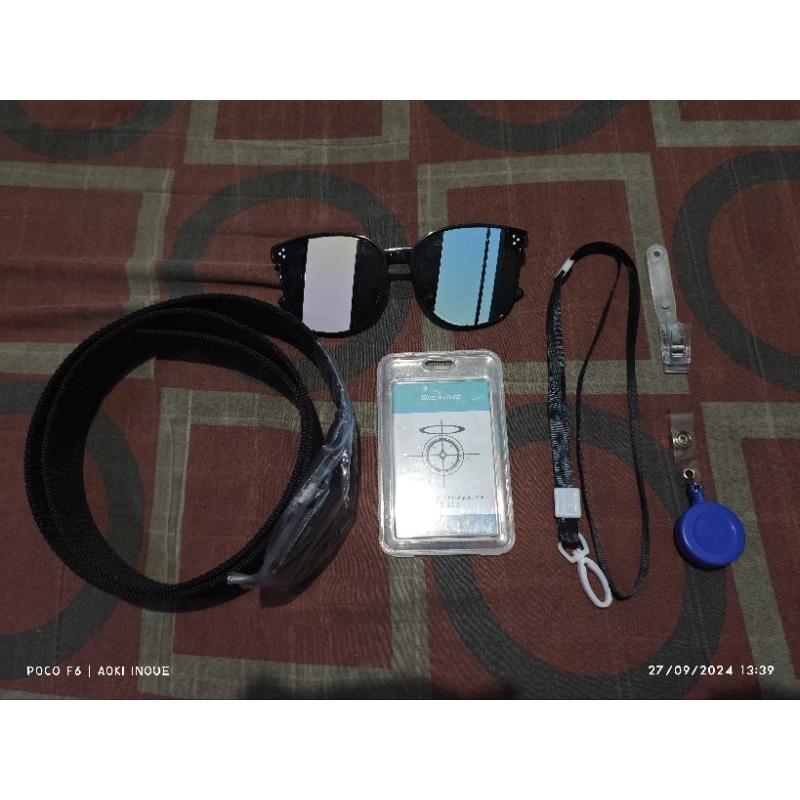 

AOI Sensei Layard / Name tag / Id Card fullset Blue archive