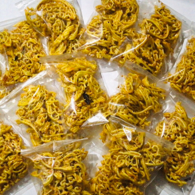 

KERUPUK MIE PEDAS 50gram