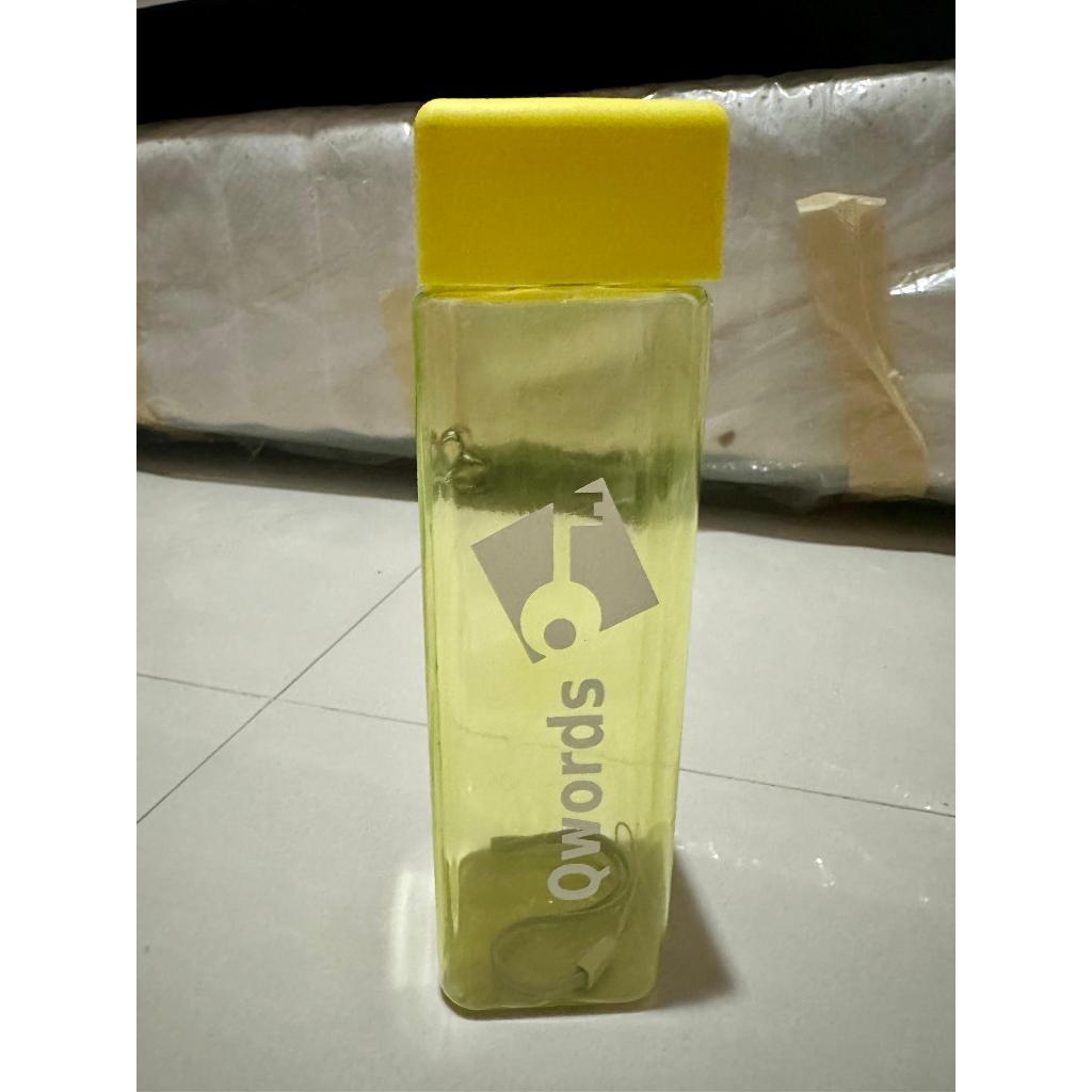 Qwords My Bottle Kotak Botol Minum Model Baru Persegi Transparan Infuser water