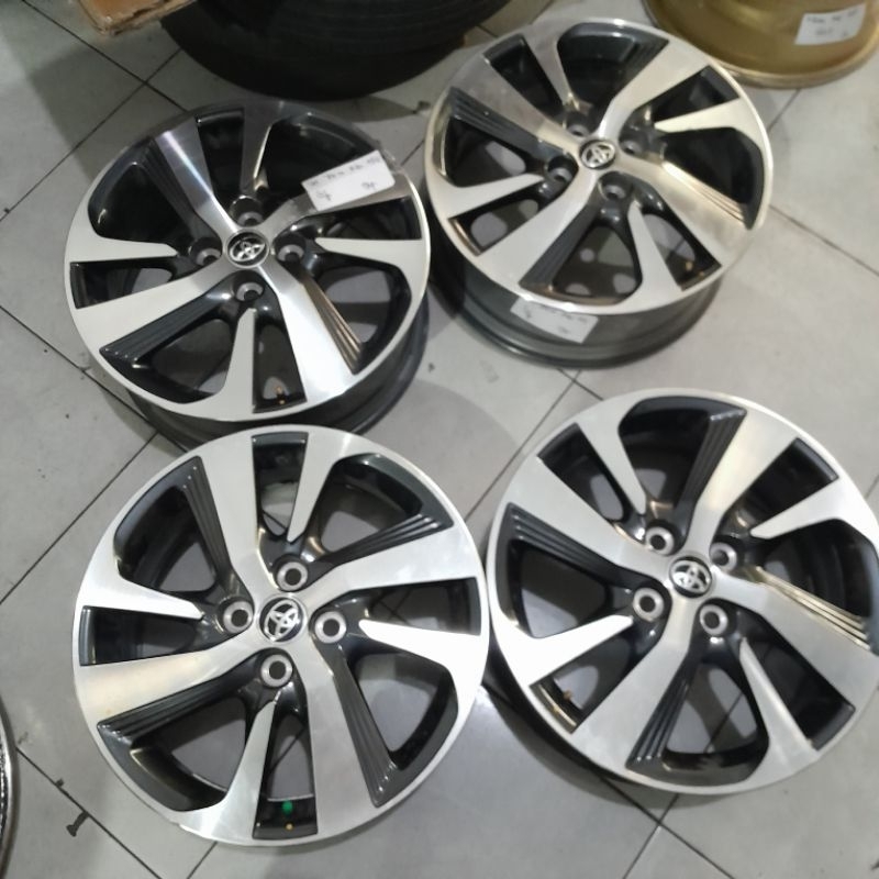 Velg Mobil Yaris Ring 16 R16