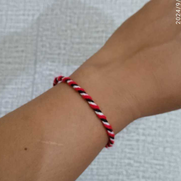 Gelang Tridatu 3 warna merah hitam putih asli Bali