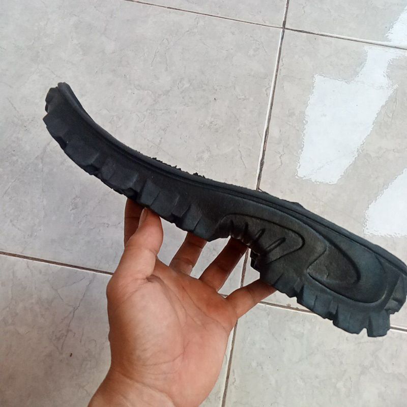 Outsole sepatu safety boot FALCON