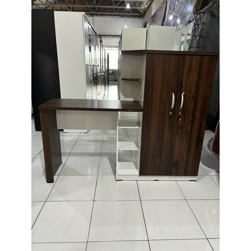 Meja Belajar Polos By: Mebel Hakim