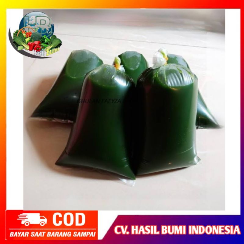 

Air murni daun suji segar dibuat dadakan 500ml