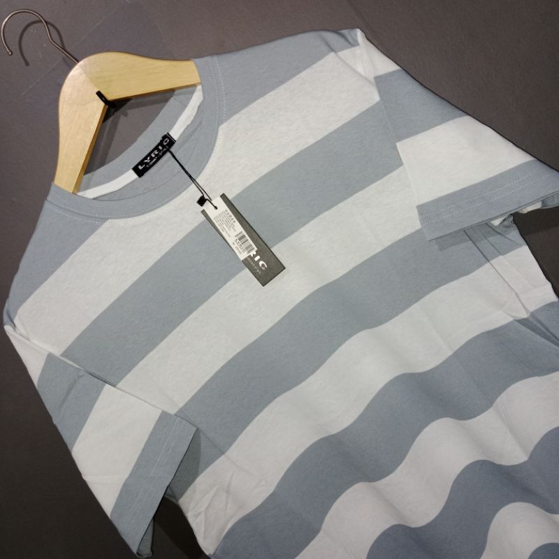 Kaos stripe pria lengan pendek bahan katun