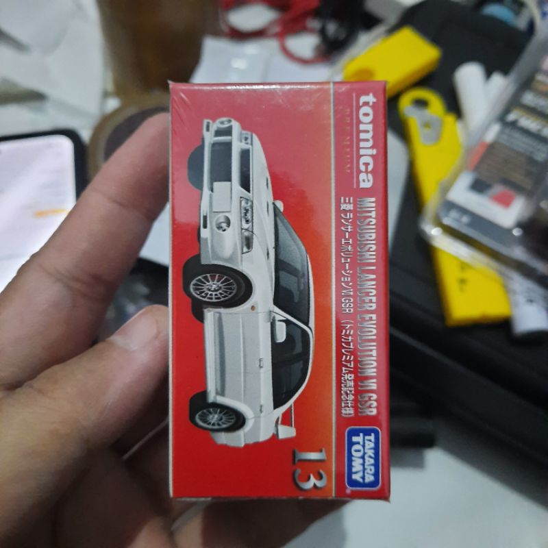 Tomica Premium Mitsubishi Lancer Evolution VI GSR