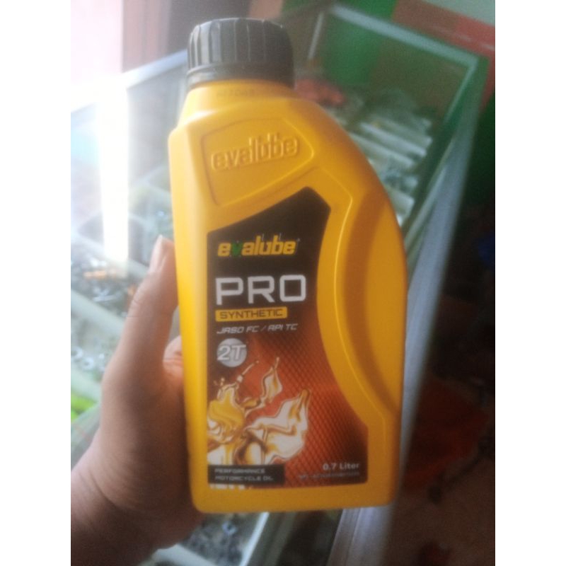 Oli Samping 2T 2Tak Evalube Pro 700ml super wangi original