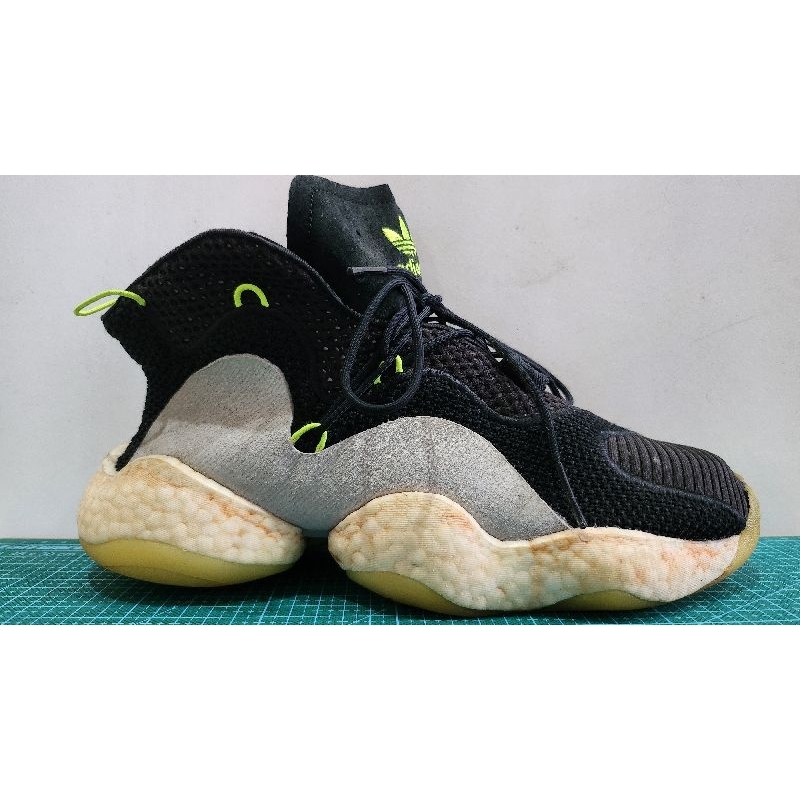 Sepatu basket sneaker Adidas Crazy BYW size 43.5(preloved)
