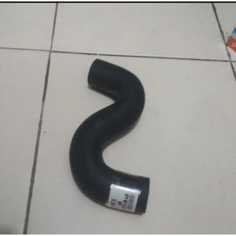 selang radiator atas peugeot 206