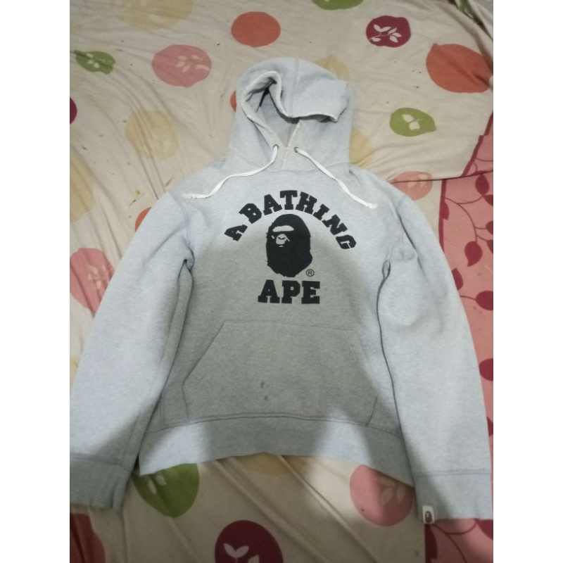 jaket hoodie.jumper a bathing ape BAPE second size S