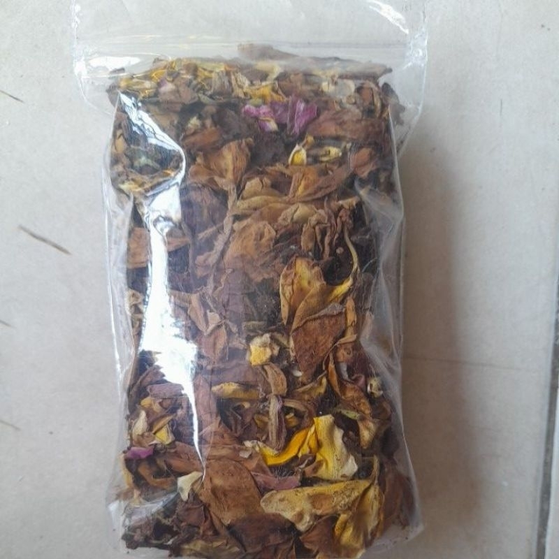 

Bunga Kamboja Kering 100gr