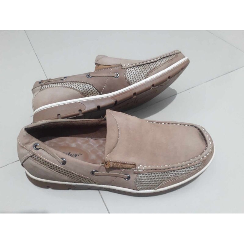 sepatu kulit deisler