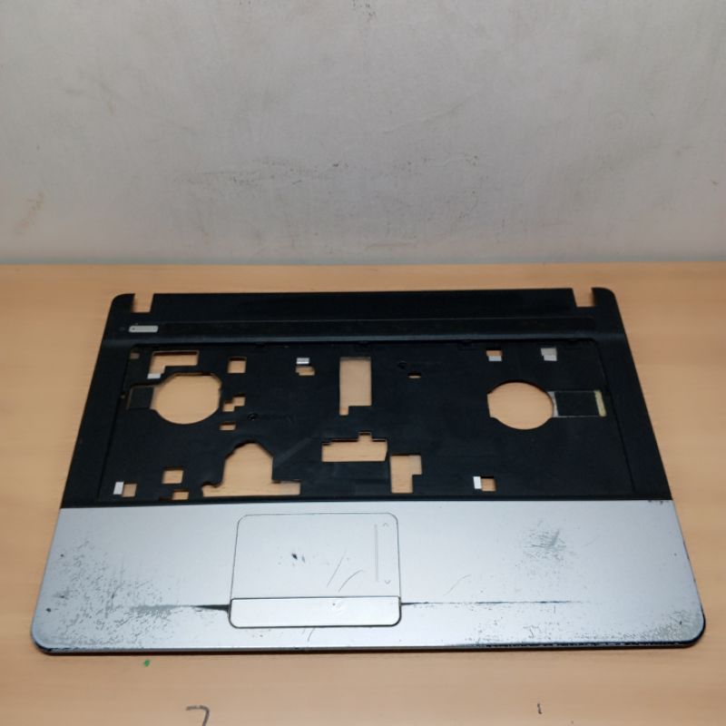 Casing Case Frame Keyboard Kesing Cassing Laptop Acer Aspire E1-471
