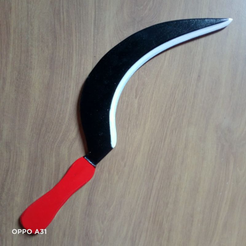 Celurit Kayu Alat Untuk Latihan Olahraga Silat Beladiri