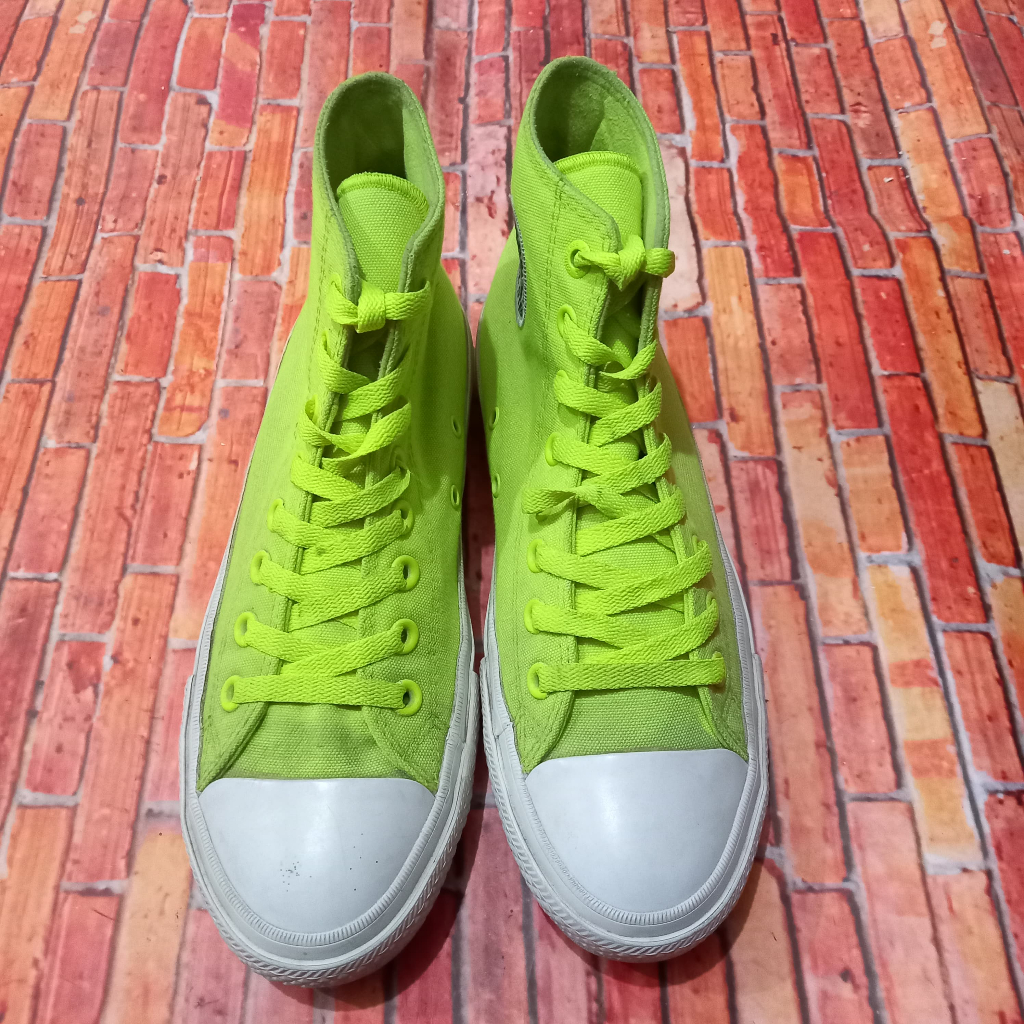 Sepatu Converse Chuck Taylor All Star Sucker Love size 40
