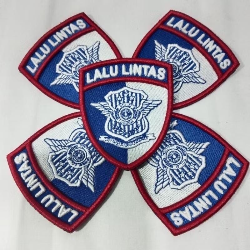 BED BORDIR LALU LINTAS TIMBUL