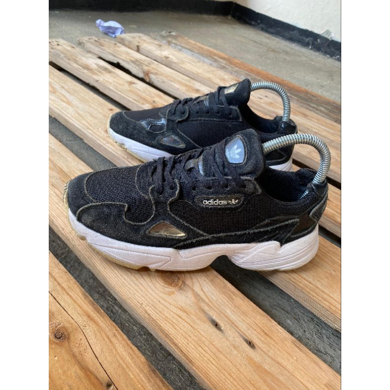 Adidas Torsion Falcon