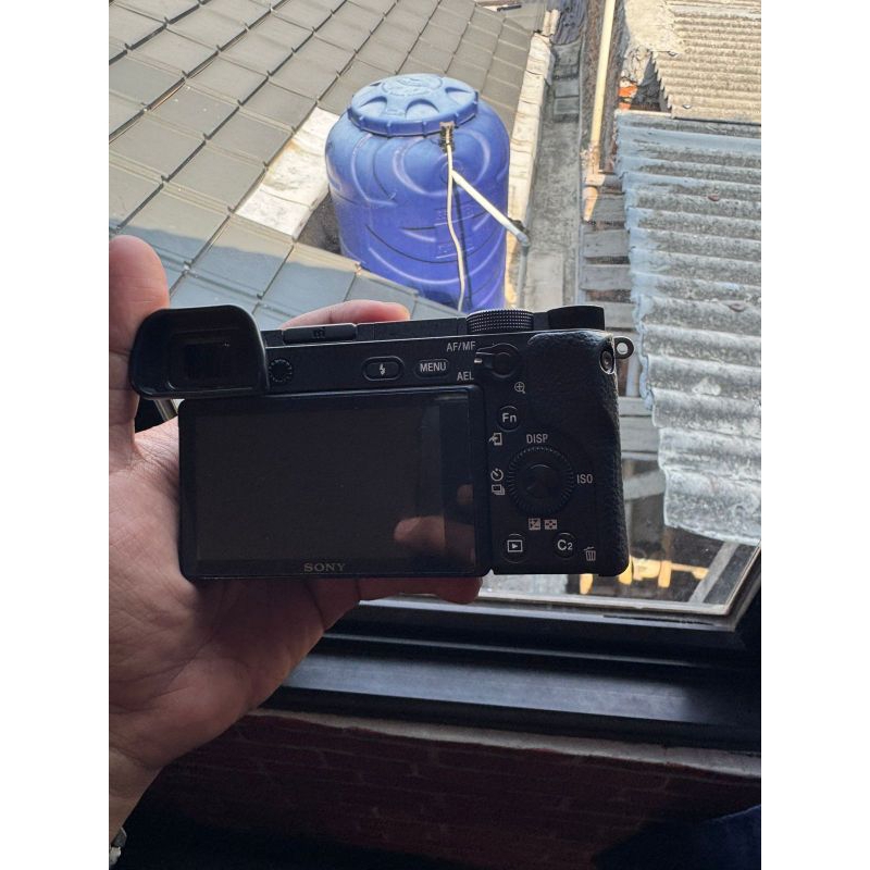 Kamera Second Sony A6300 Body Only No Vignet