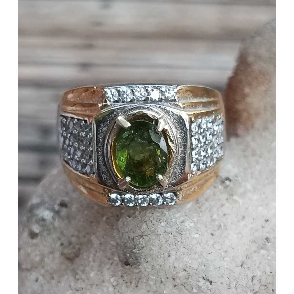 Natural Green Tourmaline With Memo Origin Ring PLT Tebal Mewah