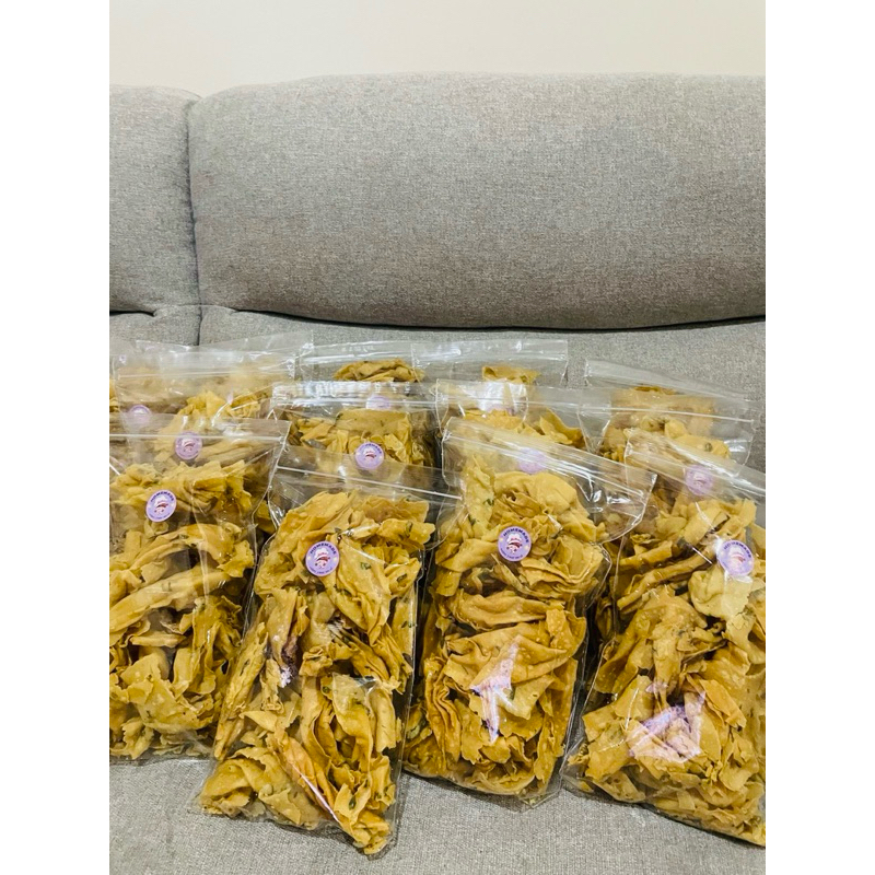 

KERIPIK / PANGSIT BAWANG (PREMIUM - HOMEMADE) kemasan 250gram