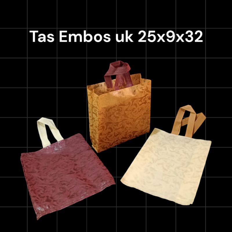 

Tas spon press Embos uk 25x9x32 untuk bingkisan.