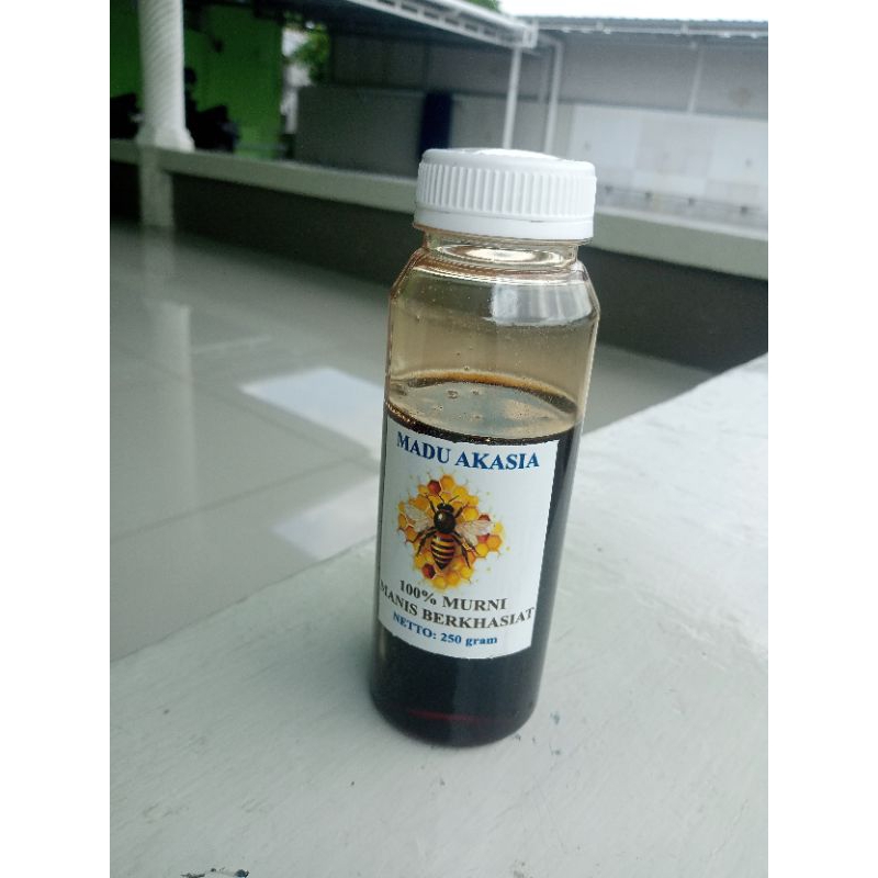 

Madu multiflora manis segar