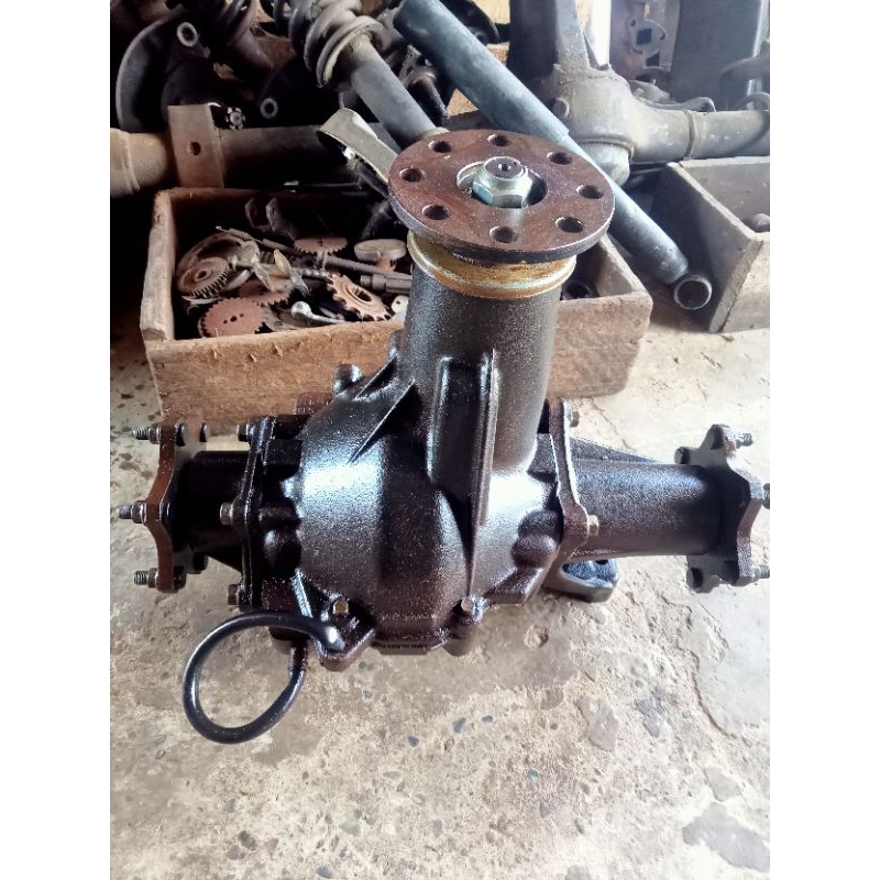 tongkol gardan belakang suzuki grand vitara original jaminan