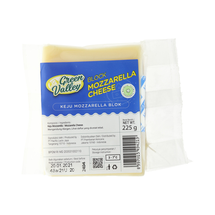 

green valley mozzarella cheese 225gr