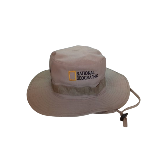 TOPI RIMBA NATIONAL GEOGRAPHIC
