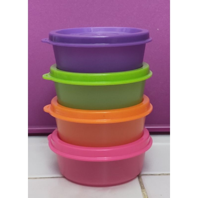 Tupperware Small Round Container(1)