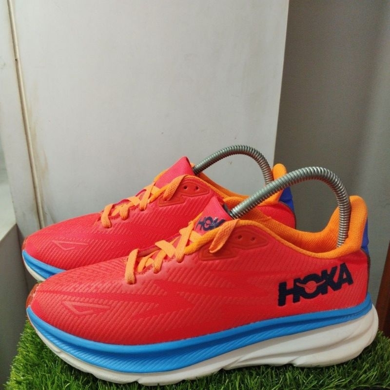 SEPATU SNEAKERS HOKA SECOND