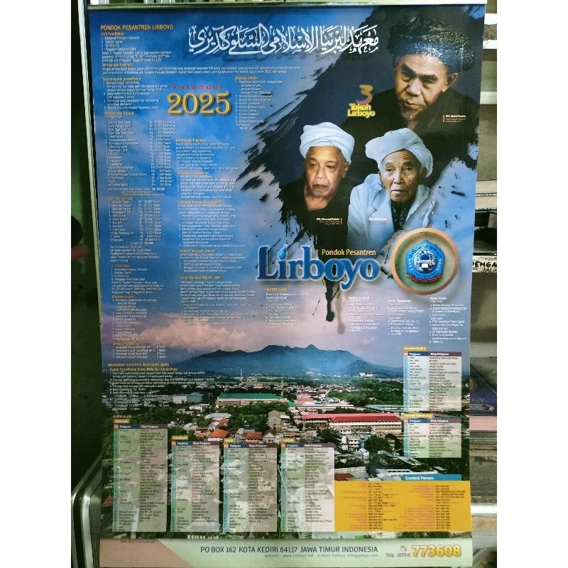 Kalender Lirboyo tahun Terbaru 2025