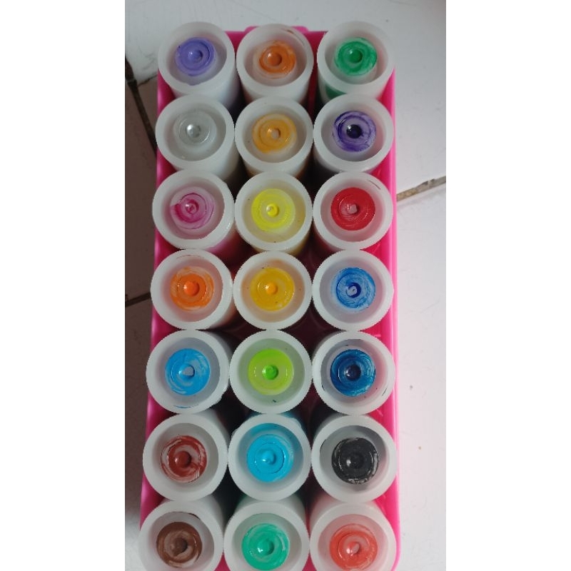 

cat meries/acrilik 1 boxs