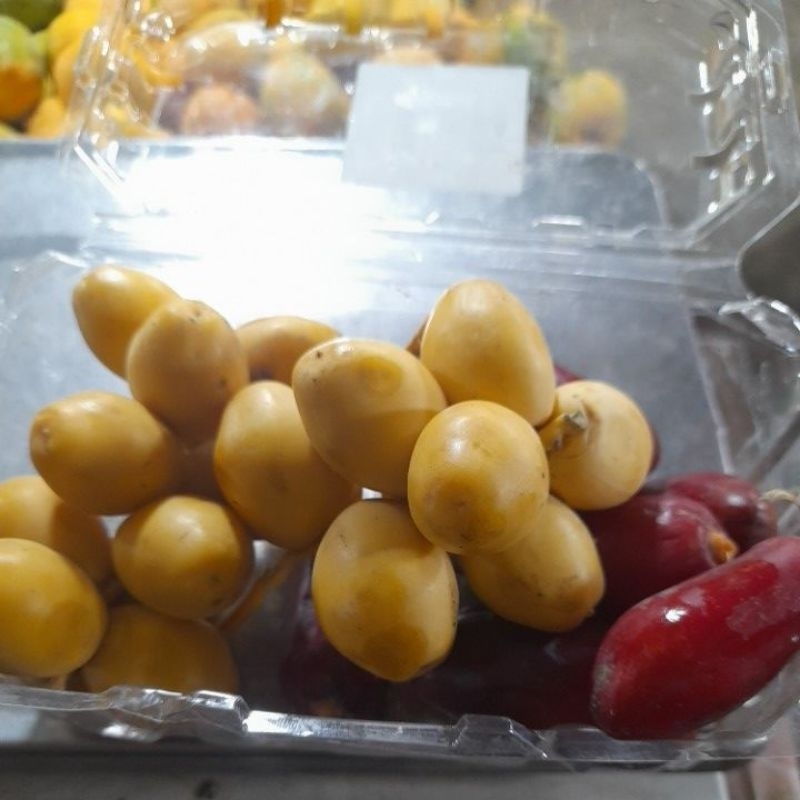 

Kurma muda mix merah